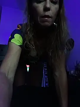 cammyquart online show from October 2025 09:04:02 PM