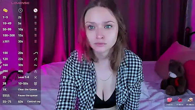 Linda Bryant online show from December 2024 12:52:01 AM