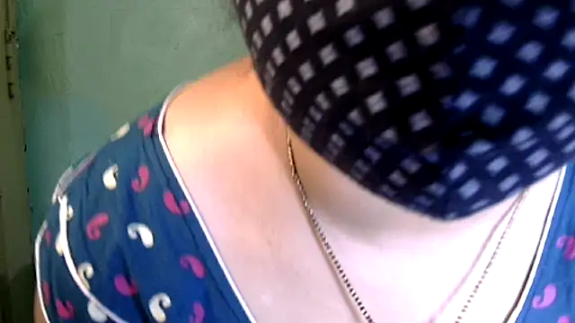 Snapshot of hotty_Sexy-couple chatting on December 2024 10:13:01 AM hotty Sexy-couple online show from December 2024 10:13:01 AM