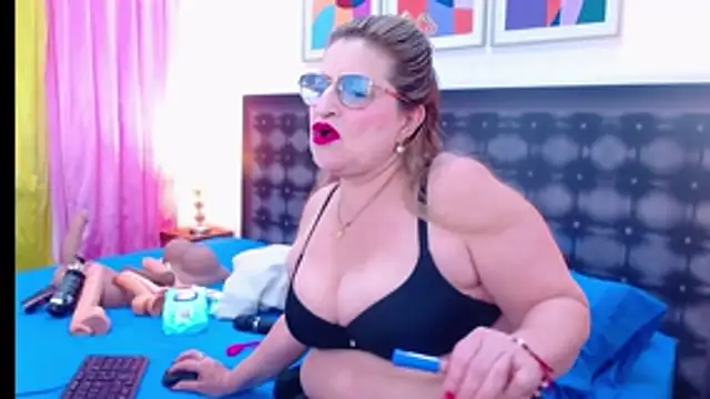 sandra 20 online show from January 2026 10:39:02 AM