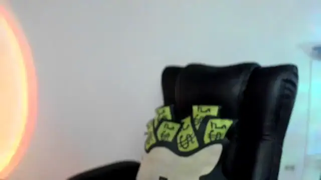 Snapshot of Mila__Paramo chatting on February 2026 09:15:02 PM Mila Paramo online show from February 2026 09:15:02 PM