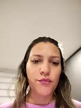 Mia Hampton online show from January 2025 08:11:02 PM