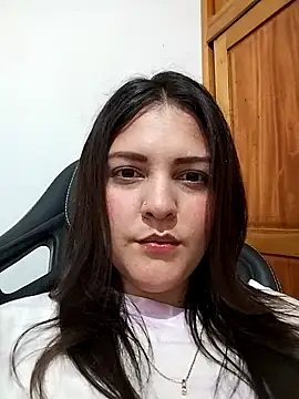 Mia Hampton online show from December 2025 11:23:02 PM