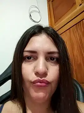 Mia Hampton online show from January 2026 06:43:02 PM