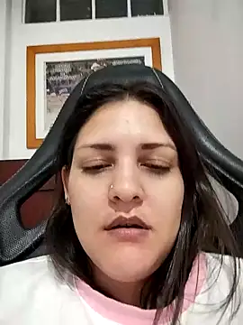 Mia Hampton online show from February 2026 02:52:02 AM