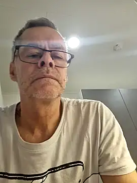 DarrenSullivanSlut online show from December 2024 07:08:01 AM