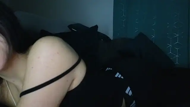 Snapshot of Durghetta chatting on November 2025 11:14:02 PM Durghetta online show from November 2025 11:14:02 PM