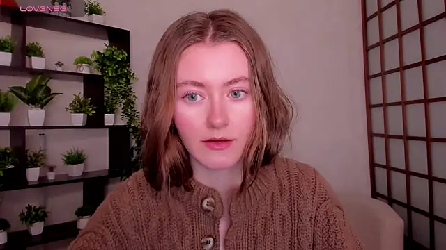 KateCuddle online show from December 2025 02:39:01 AM