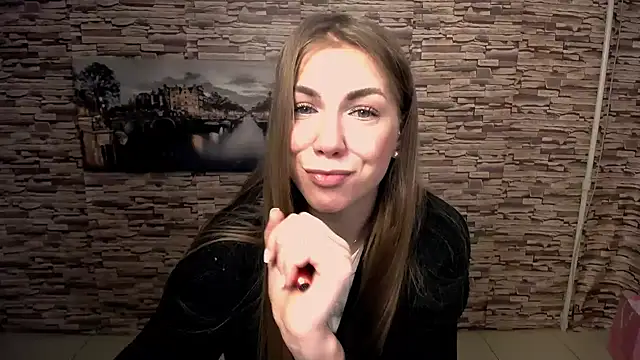 Snapshot of Sport_Tall_Doll chatting on December 2024 10:17:02 AM Sport Tall Doll online show from December 2024 10:17:02 AM