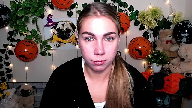 Snapshot of Sport_Tall_Doll chatting on October 2025 08:51:02 AM Sport Tall Doll online show from October 2025 08:51:02 AM