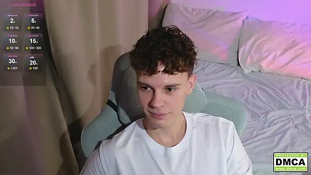 cute thomas online show from December 2025 04:24:01 PM