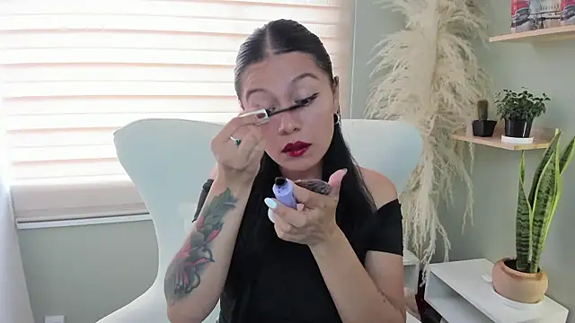 Snapshot of julieta_evans_ chatting on January 2026 08:34:02 PM julieta evans online show from January 2026 08:34:02 PM