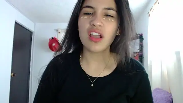 InocentHeaven1 online show from February 2025 12:33:01 PM