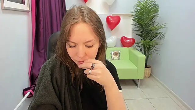 Persephoni online show from February 2026 11:56:01 PM