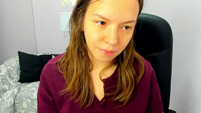 Persephoni online show from April 2026 10:52:02 AM