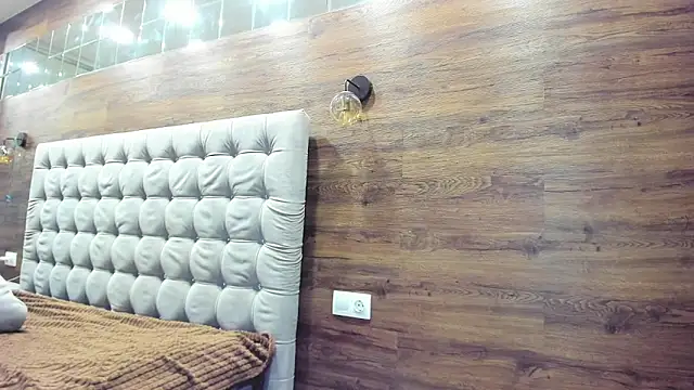 Snapshot of FitKate chatting on November 2025 01:26:02 AM FitKate online show from November 2025 01:26:02 AM