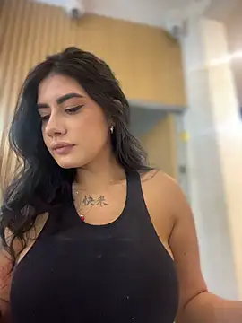 clarachanelricek online show from November 2025 07:47:01 PM