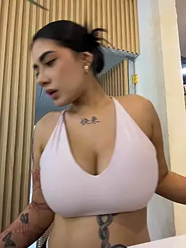 Snapshot of clarachanelricek chatting on February 2026 07:14:02 PM clarachanelricek online show from February 2026 07:14:02 PM