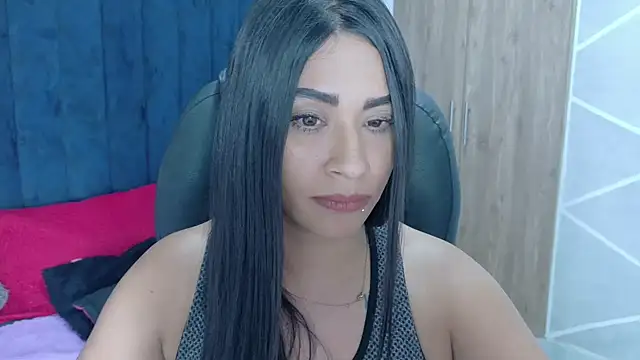Snapshot of Chanel-24 chatting on October 2025 04:04:01 AM Chanel-24 online show from October 2025 04:04:01 AM
