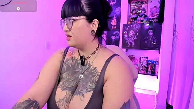 Snapshot of _Ali_Brinck_ chatting on September 2025 02:48:01 AM Ali Brinck online show from September 2025 02:48:01 AM