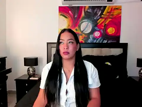 brunetenikole02 online show from January 2025 01:37:02 AM