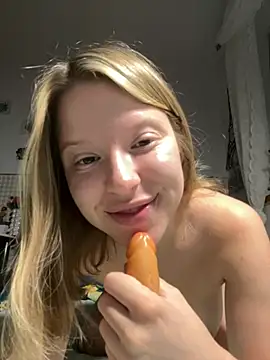 kimczii online show from July 2026 06:18:01 AM