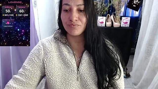 lorenpearx online show from July 2026 12:53:01 PM