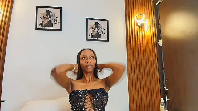 Snapshot of AntonellaaHot chatting on October 2025 03:06:02 AM AntonellaaHot online show from October 2025 03:06:02 AM