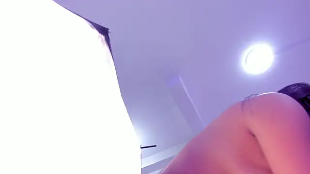 paola rodriguez online show from February 2025 10:20:02 PM