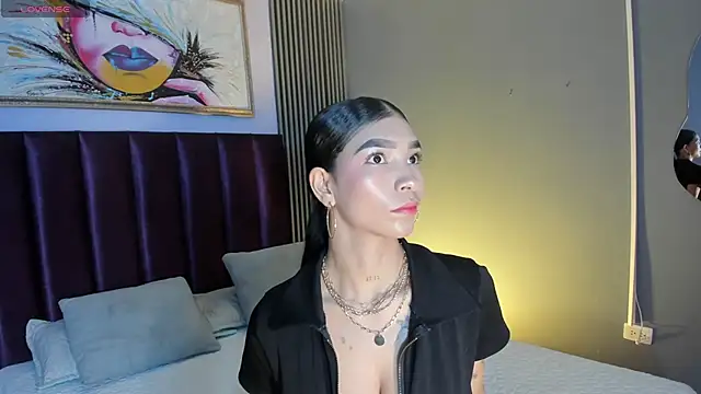 Snapshot of LauraAristizabal chatting on July 2026 11:36:01 AM LauraAristizabal online show from July 2026 11:36:01 AM