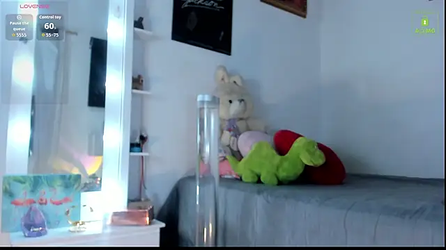 miaa-lee online show from November 2025 02:21:01 AM