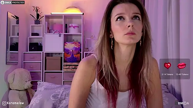 Karamelsw  online show from October 2025 09:59:02 PM