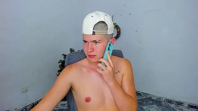 patrik 027 online show from December 2024 07:21:02 PM