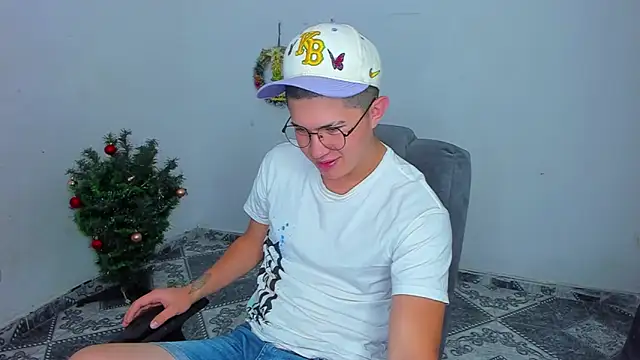 patrik 027 online show from January 2025 11:58:02 AM