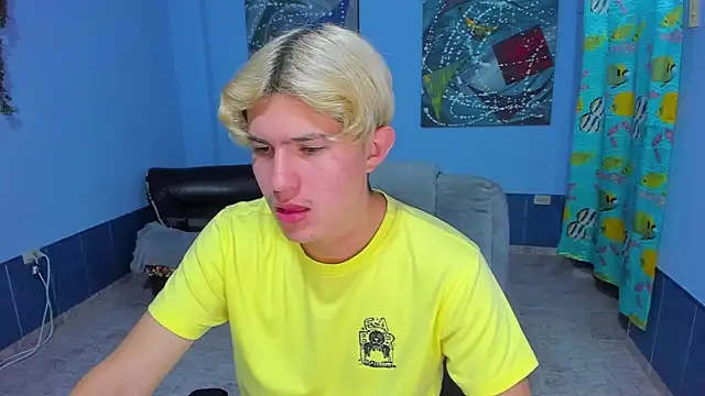 patrik 027 online show from November 2025 07:58:01 PM