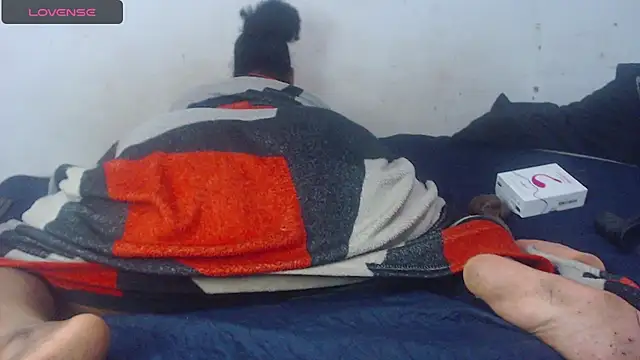 Snapshot of Sexy_night_bm chatting on October 2025 06:36:01 PM Sexy night bm online show from October 2025 06:36:01 PM