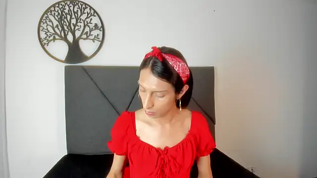 Victoria Badgal  online show from November 2025 08:32:01 PM