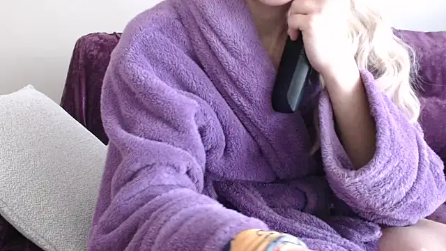 Snapshot of Galadriel chatting on March 2025 11:47:02 AM Galadriel online show from March 2025 11:47:02 AM