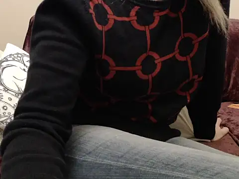 Snapshot of Galadriel chatting on December 2025 04:01:01 PM Galadriel online show from December 2025 04:01:01 PM