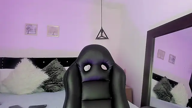 CeliWoods online show from September 2025 11:25:01 AM