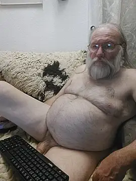 Snapshot of SexySantaC chatting on July 2026 08:34:02 PM SexySantaC online show from July 2026 08:34:02 PM