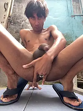 Sexyslimguyy online show from April 2026 07:09:02 AM