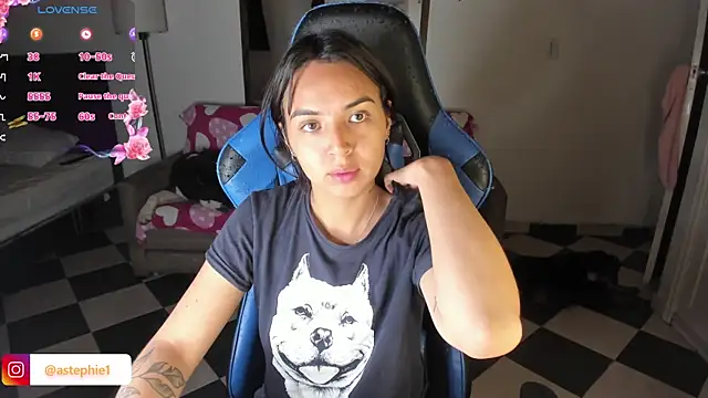 Miss Nicole online show from March 2025 01:16:02 AM