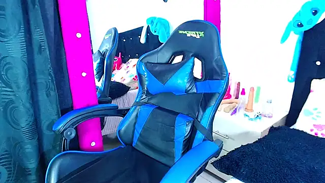 Jenng18 online show from February 2026 03:36:02 AM