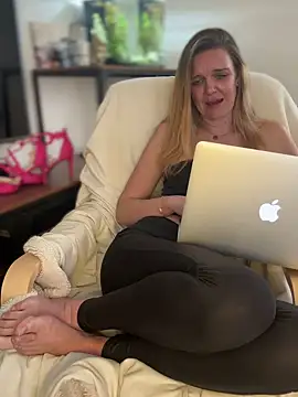 Suesse Schnitte online show from March 2025 12:36:02 PM