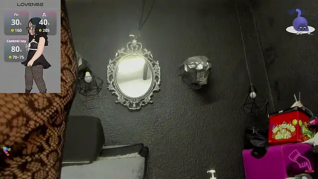 hazel milf online show from December 2025 11:52:02 AM