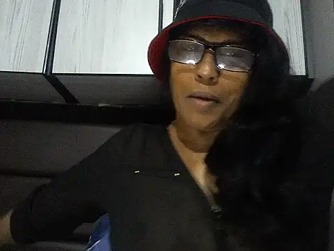 MsAttitude online show from September 2025 08:28:01 AM