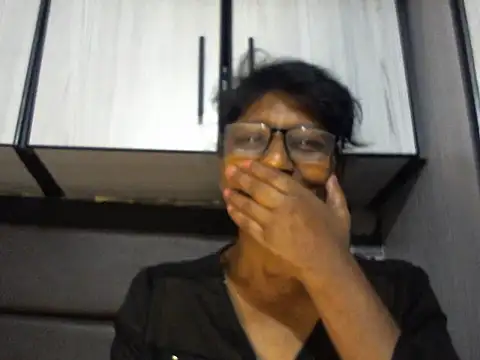 MsAttitude online show from April 2026 06:46:01 AM