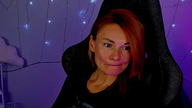 MistyBarnes online show from March 2025 06:45:01 PM