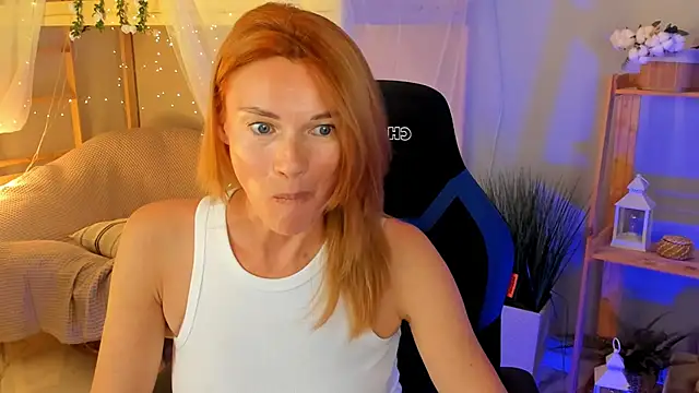 MistyBarnes online show from September 2025 02:32:01 PM